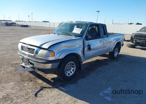 2003 Mazda B4000 Ds z USA, uszkodzony, nr VIN 4F4YR46E43TM18896